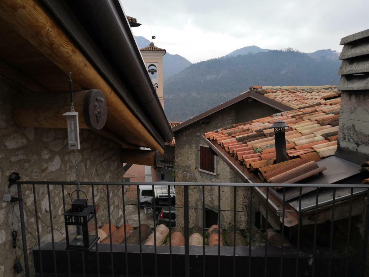 Casa Nel Borgo - Il Gufo Lejlighed Tremosine Eksteriør billede